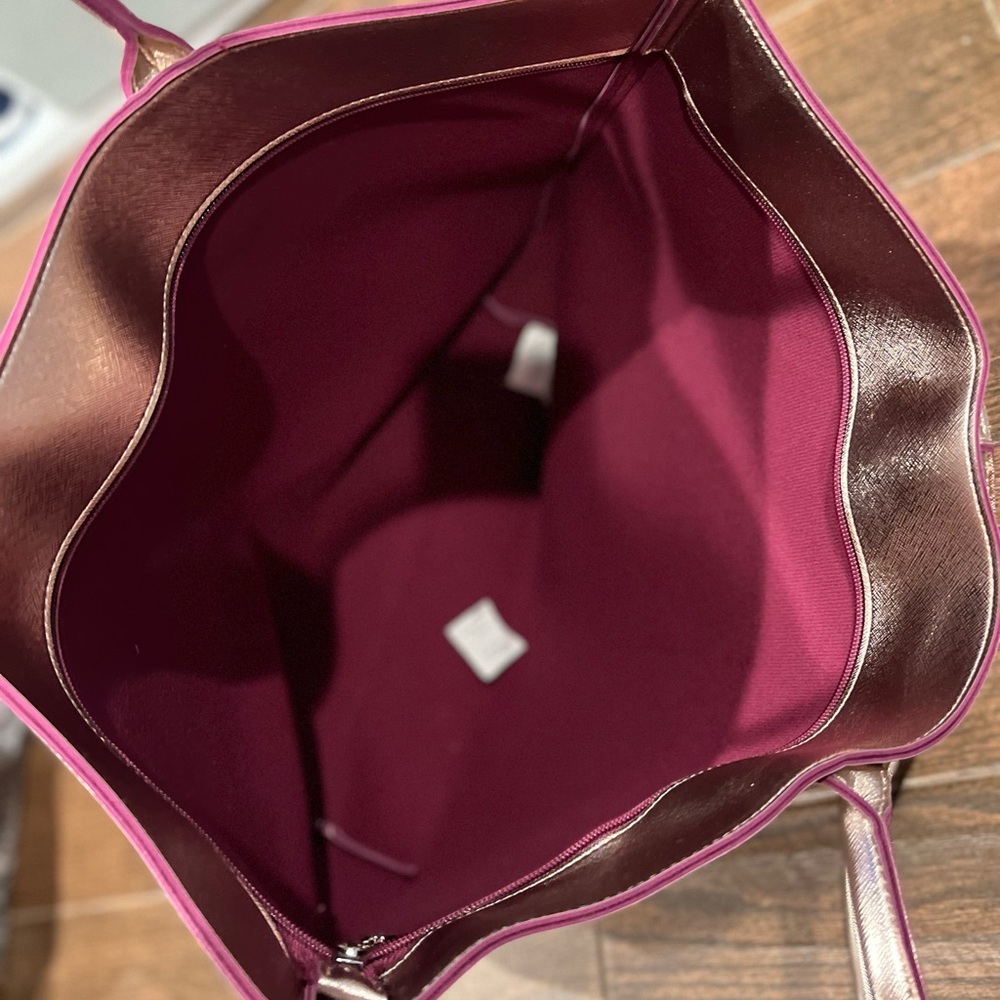 Shoulder Bag - Picture 2 of 3